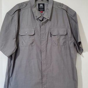 ecko unltd t-shirt 2xl, gray, unisex, dress shirt, 2 pockets, great condition.